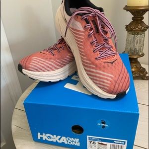 Hoka One One Rincón sneakers